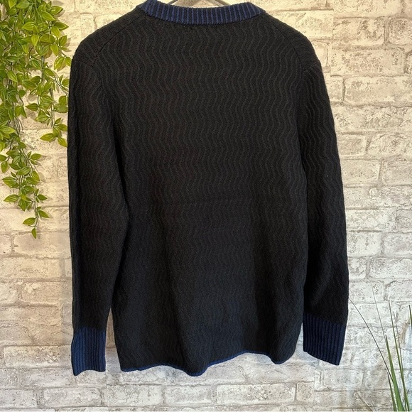 allbirds Black and Blue Crewneck Sweater - Picture 2 of 8